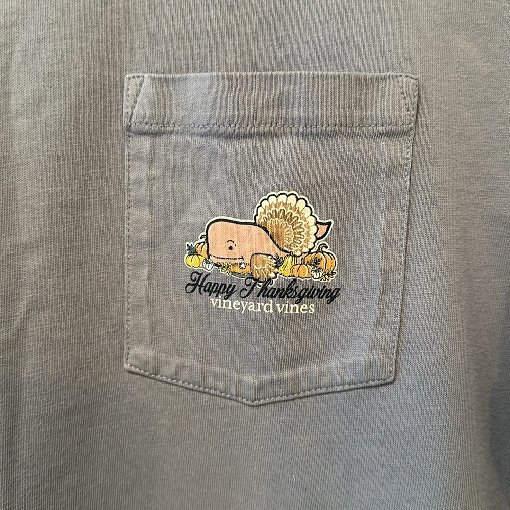Vineyard Vines Boy's Holiday Long- Sleeved Tee, Size XL ( 18). New without tags.